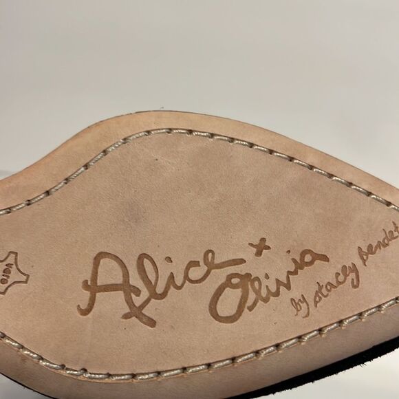 Alice + Olivia Owen Pointy Toe Wedge Heel Suede Black Booties Size 36 NWOT - Picture 9 of 16